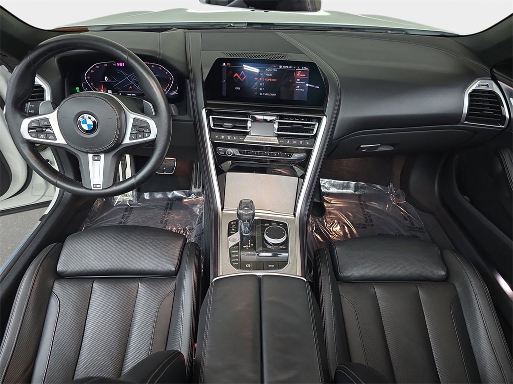 Used 2022 BMW 840i xDrive Convertible image 12