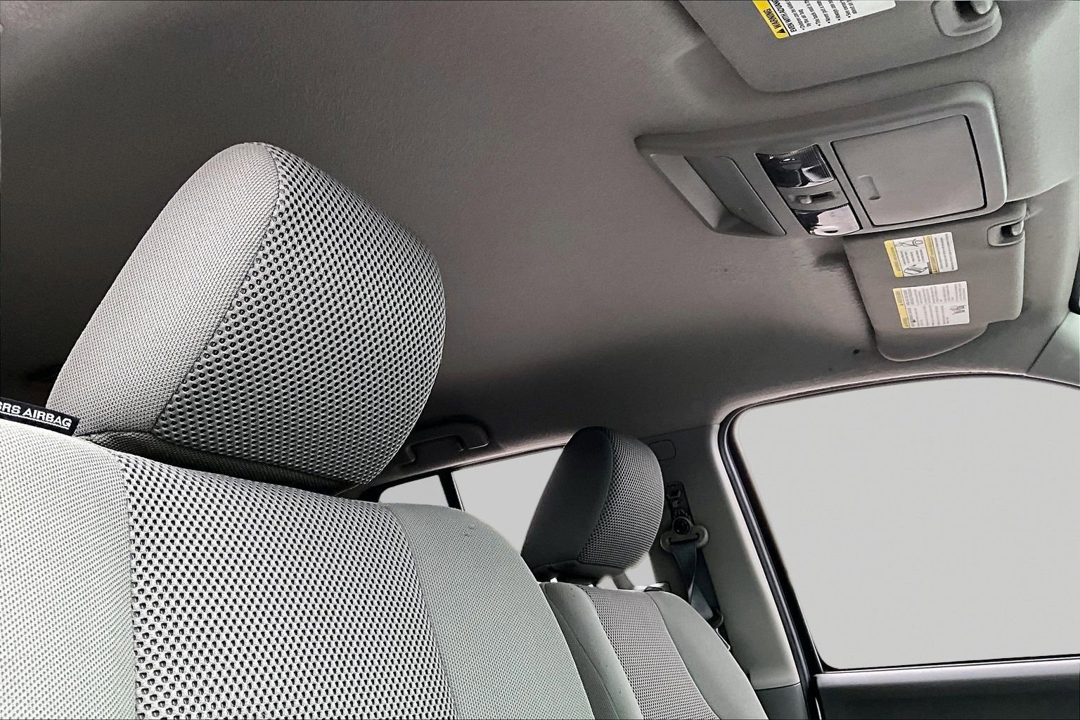 Used 2013 Nissan Frontier SV RWD image 25