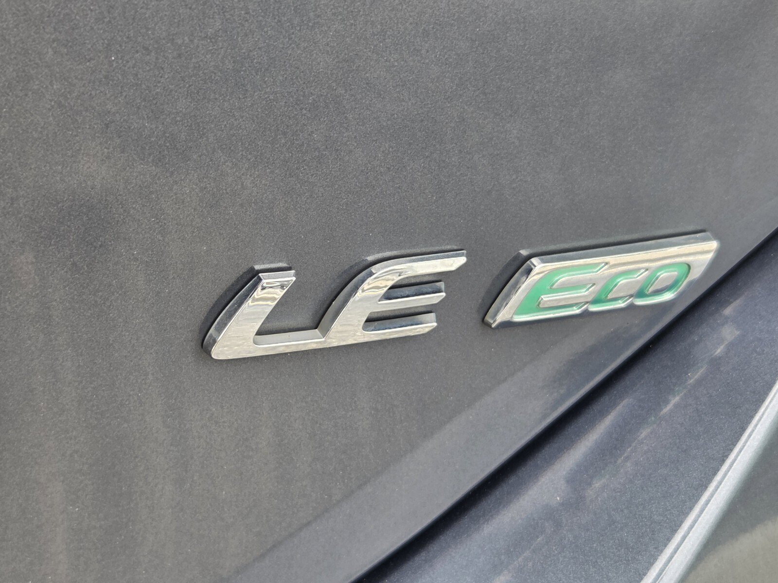 Certified 2016 Toyota Corolla LE Premium image 31