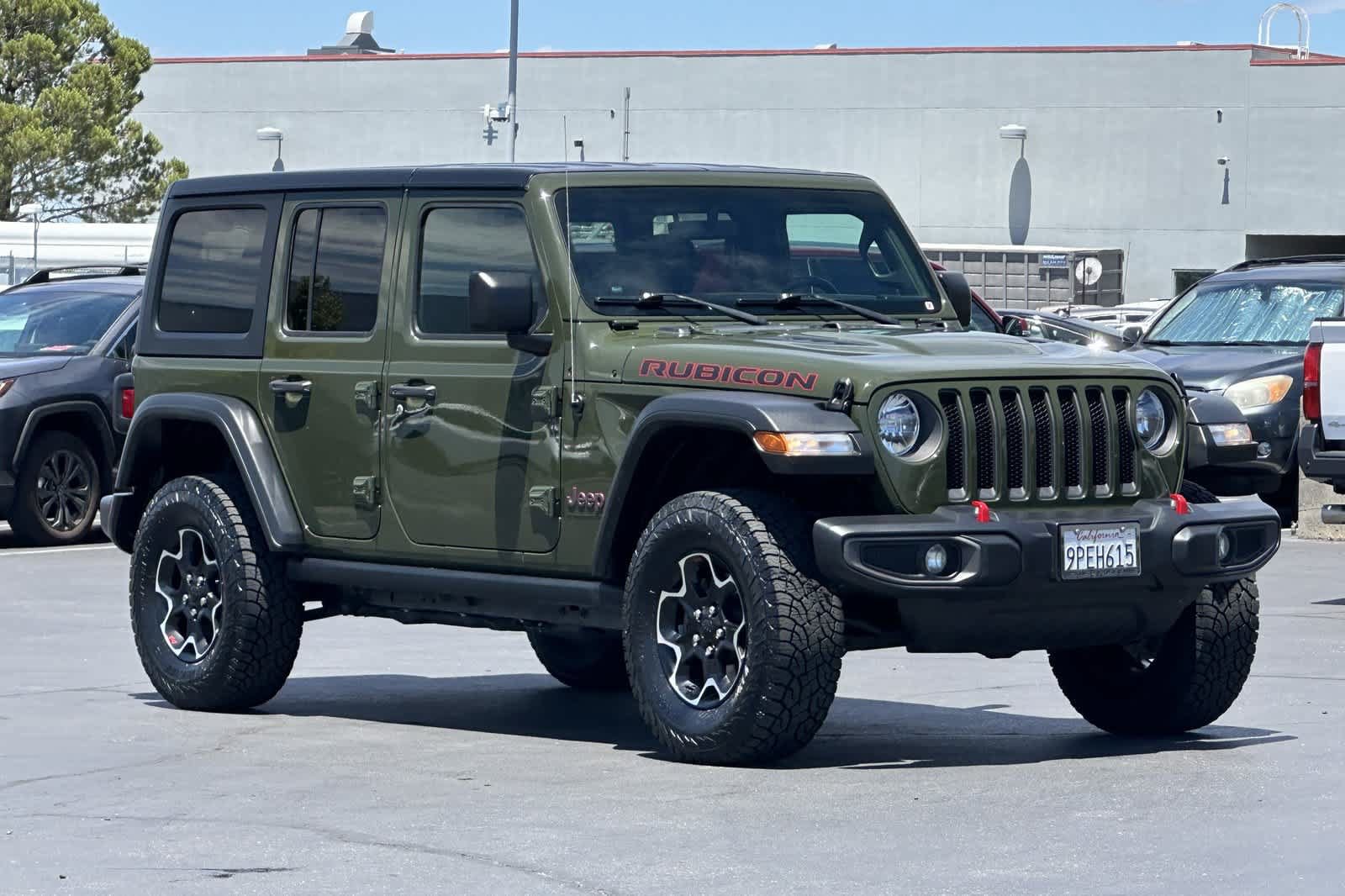 Used 2023 Jeep Wrangler Unlimited Rubicon AWD/4WD image 5