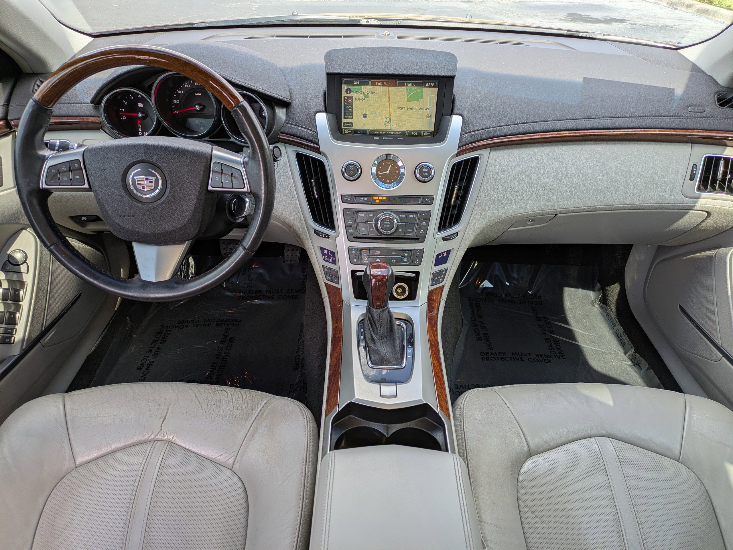 Used 2010 Cadillac CTS Premium image 11