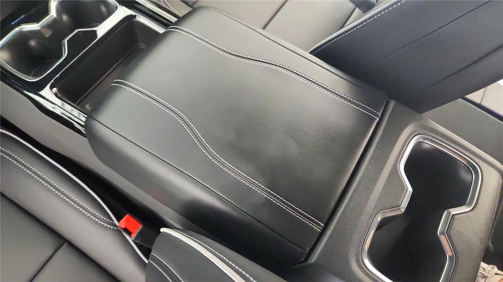 New 2026 Chevrolet Silverado EV LT image 33