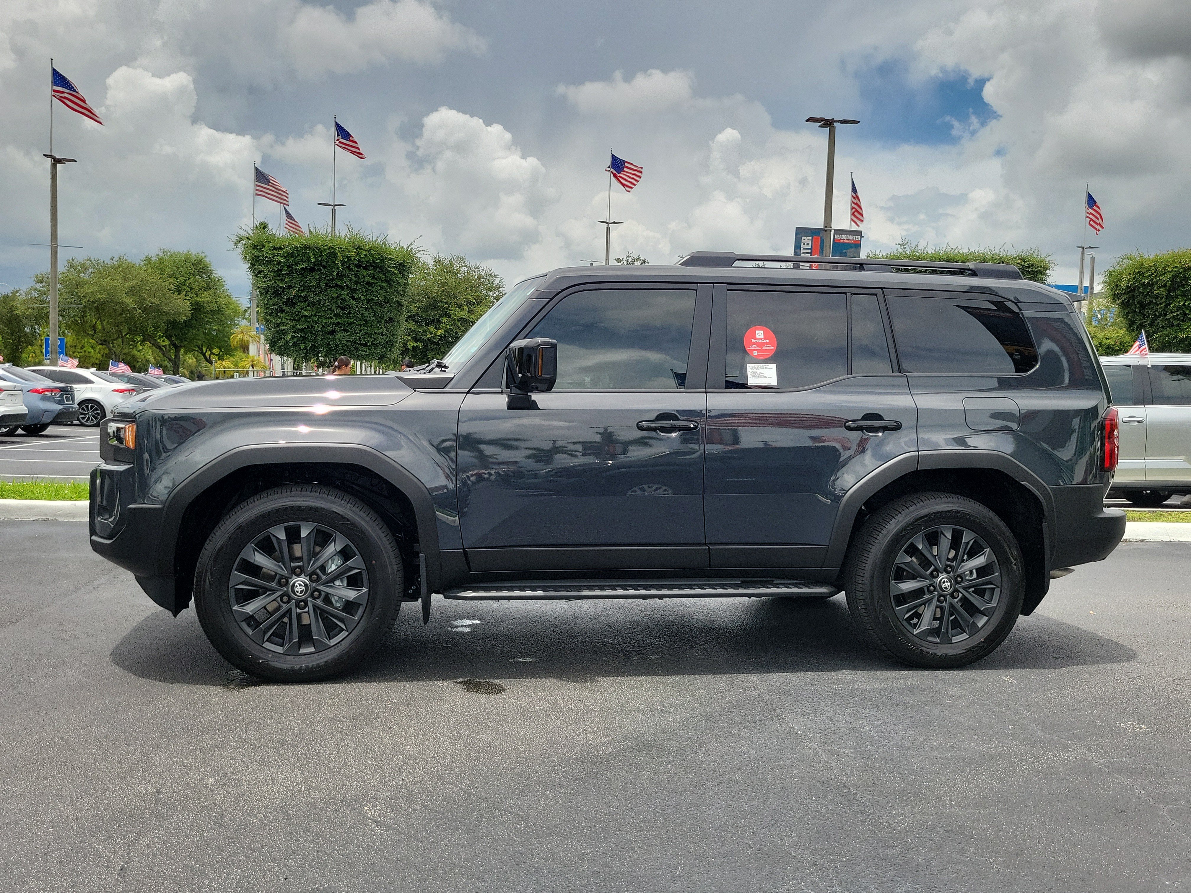 New 2027 Toyota Land Cruiser w/ Premium Package AWD/4WD image 7