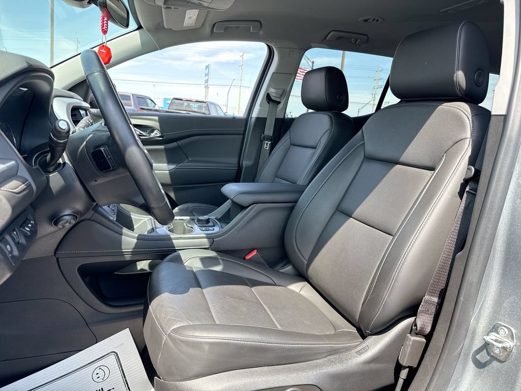 Used 2023 GMC Acadia SLT w/ Elevation Edition AWD/4WD image 11