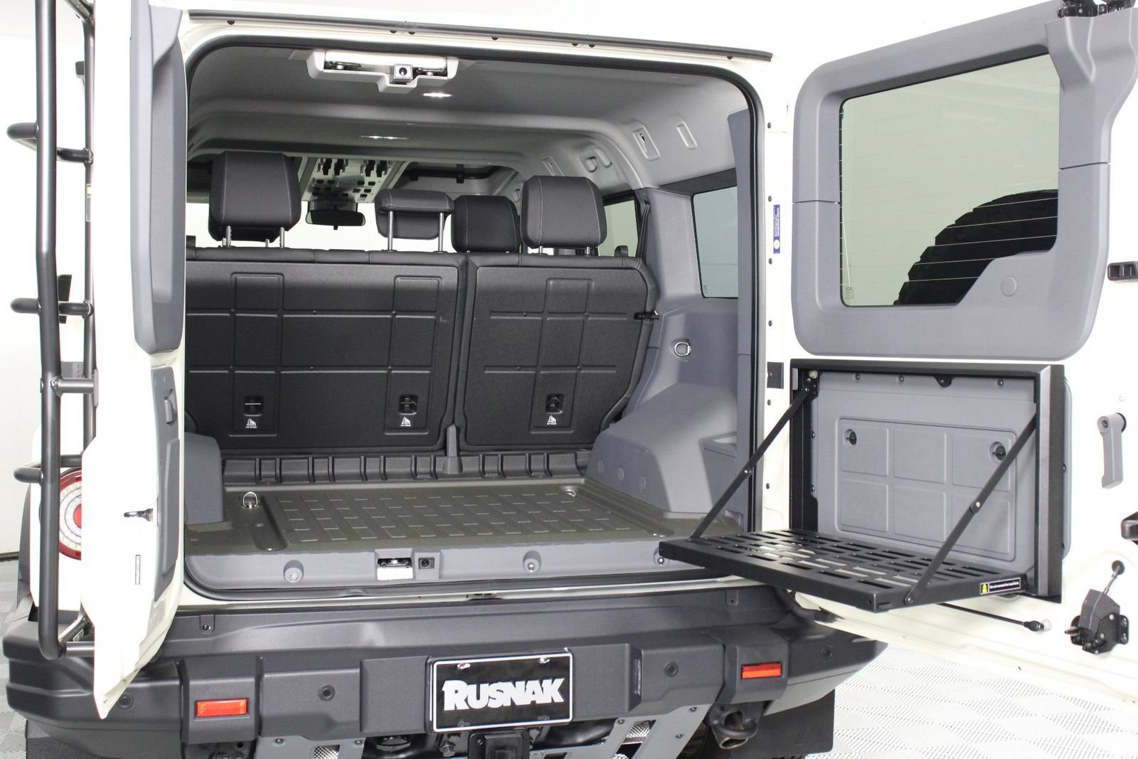Used 2025 INEOS Grenadier AWD/4WD image 21