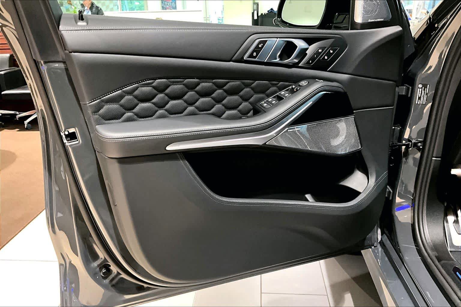 New 2026 BMW X5 M Competition w/ Executive Package image 10
