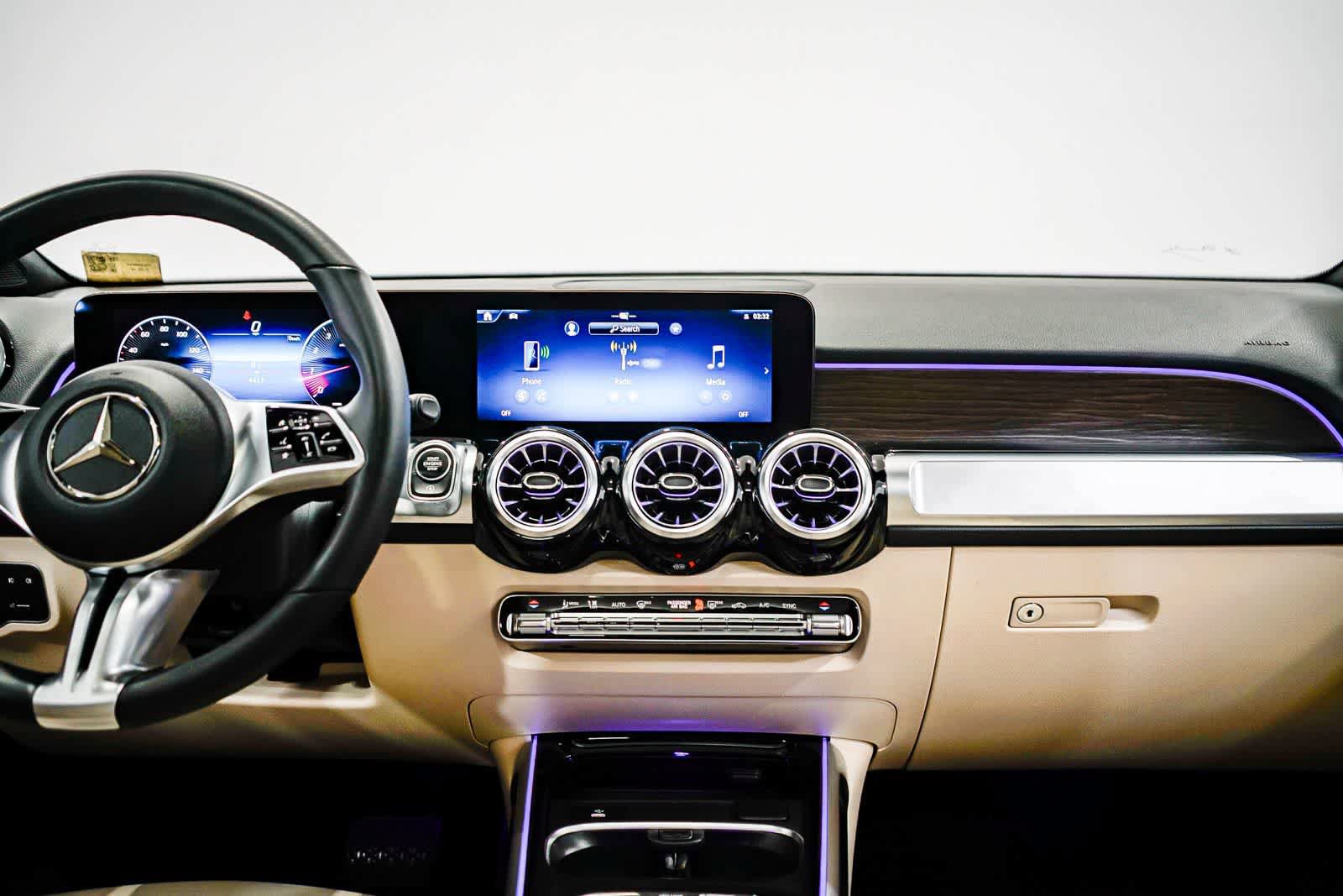 Used 2026 Mercedes-Benz GLB 250 image 13