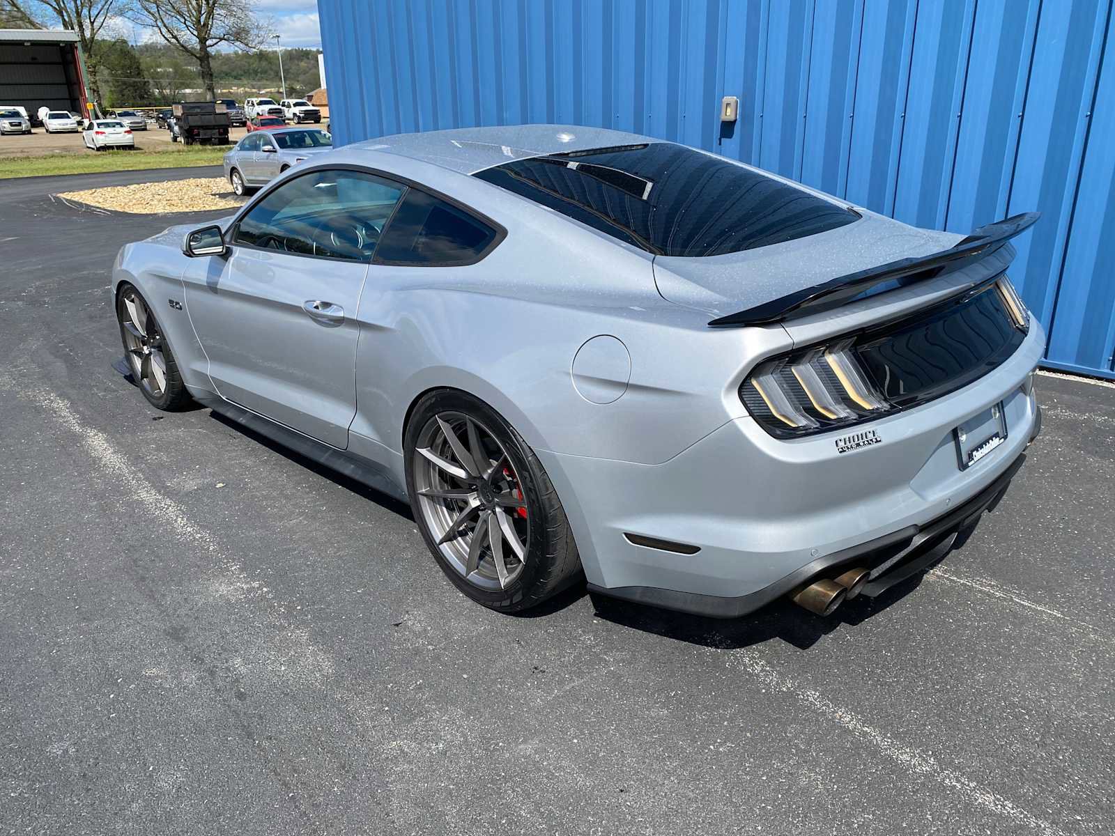 Used 2018 Ford Mustang GT RWD image 3