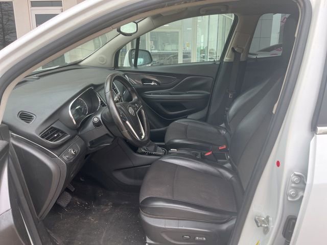 Used 2021 Buick Encore Preferred FWD image 9