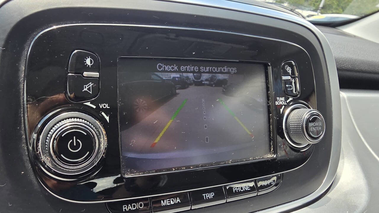 Used 2017 FIAT 500X Pop w/ Pop Popular Equipment Package image 12