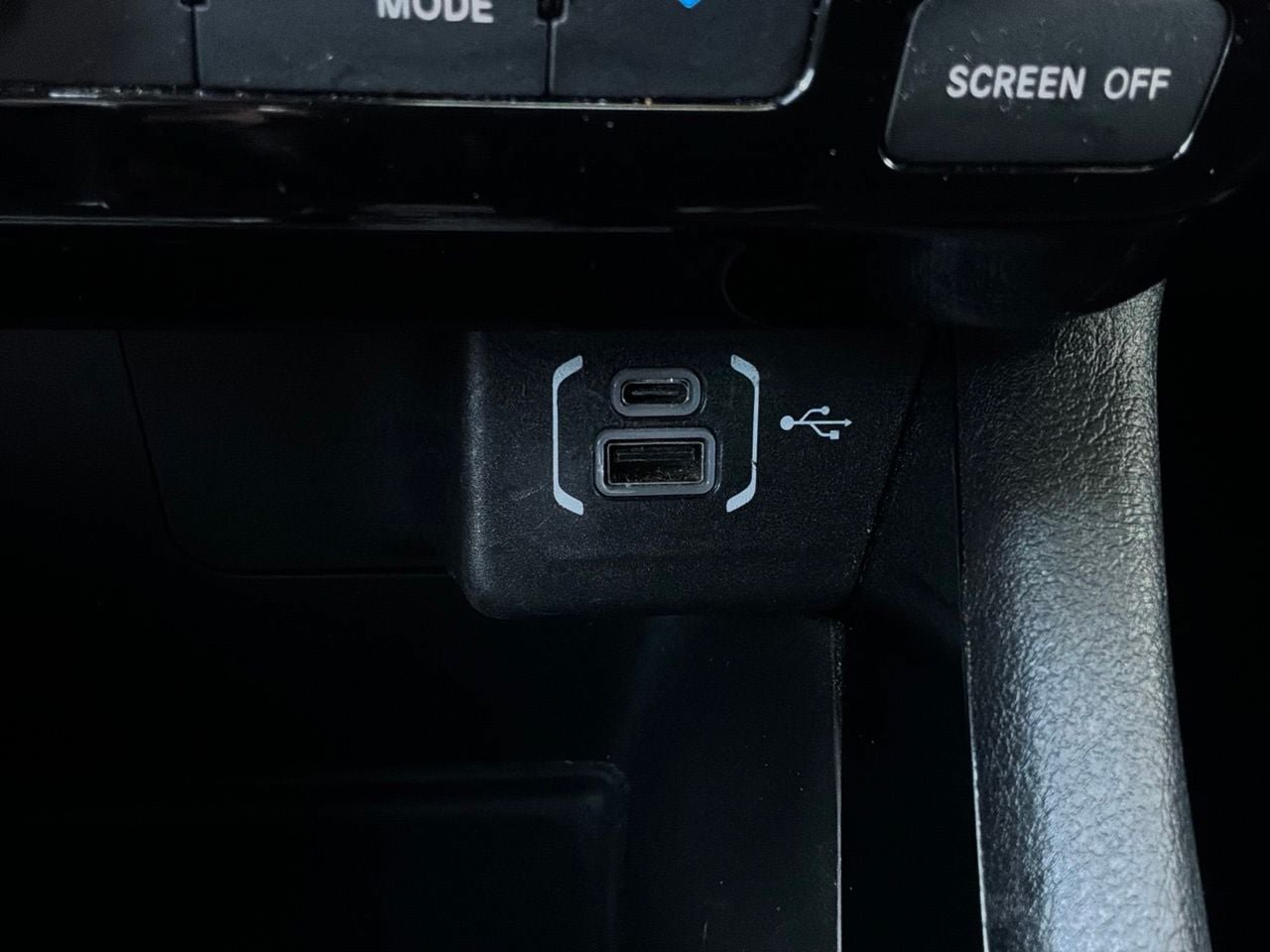 Used 2025 Jeep Compass Limited AWD/4WD image 26