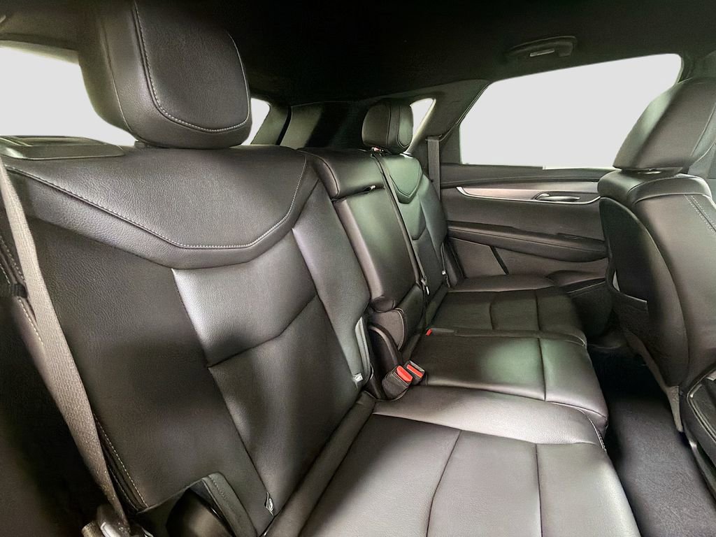 Used 2022 Cadillac XT5 Luxury image 26