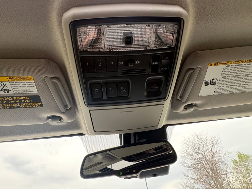 Used 2023 Toyota 4Runner Limited image 31