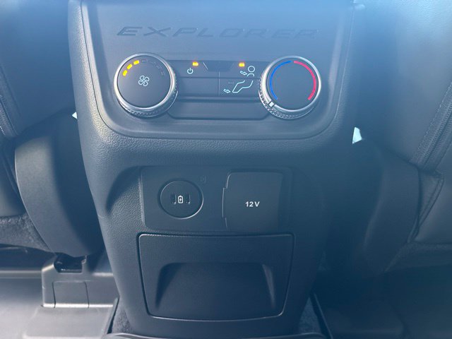 New 2027 Ford Explorer Active w/ Active Comfort Package RWD image 31
