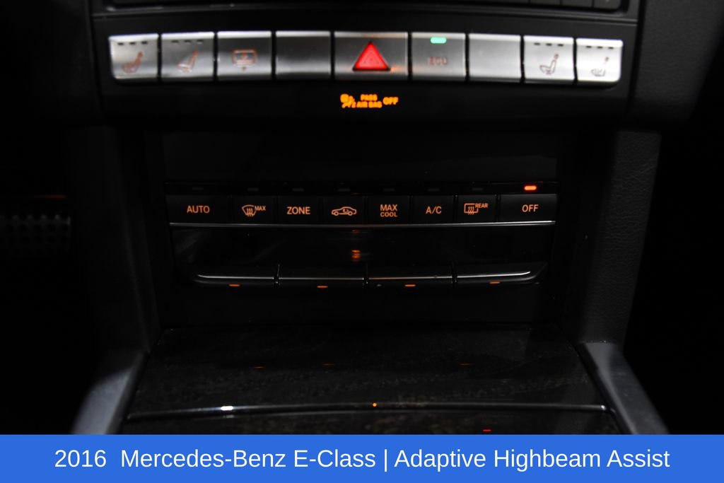 Used 2016 Mercedes-Benz E 400 4MATIC Sedan image 22
