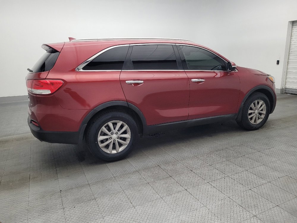 Used 2018 Kia Sorento LX image 10