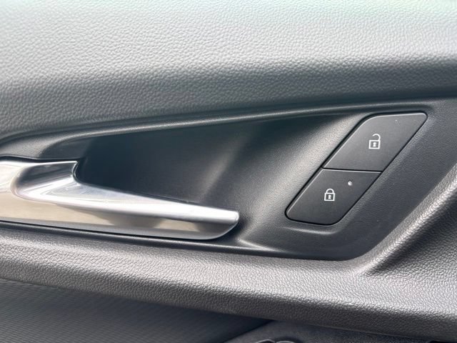 New 2027 Chevrolet Equinox LT AWD/4WD image 12
