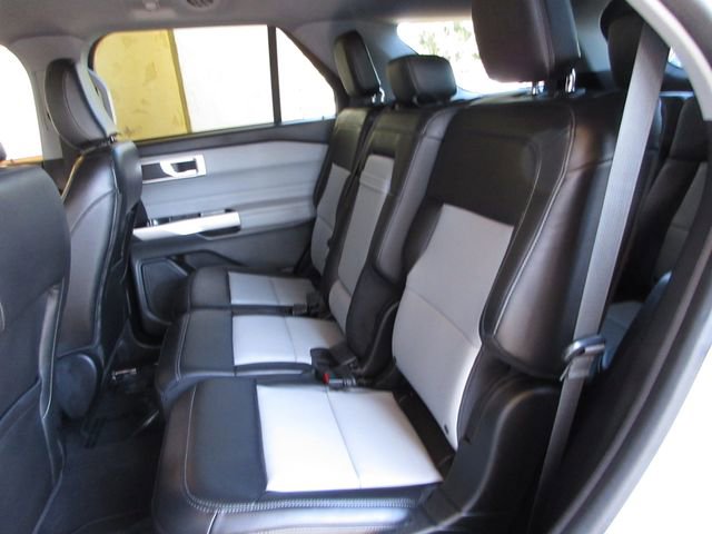 Certified 2022 Ford Explorer XLT w/ Equipment Group 202A image 25
