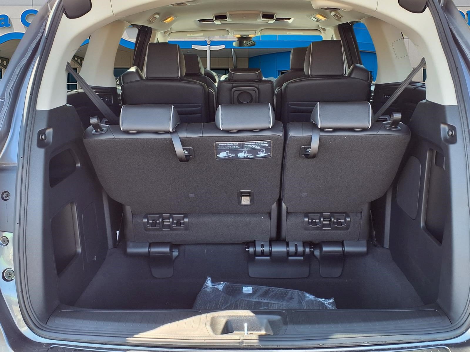 New 2026 Honda Odyssey Elite image 7