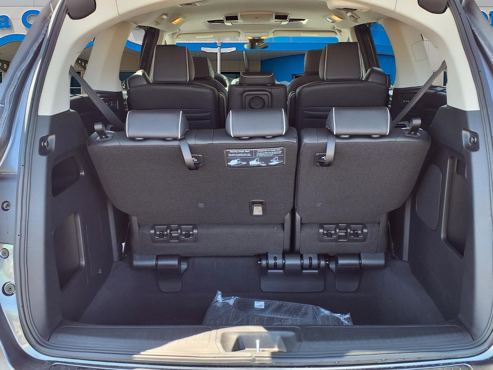 New 2026 Honda Odyssey Elite image 7