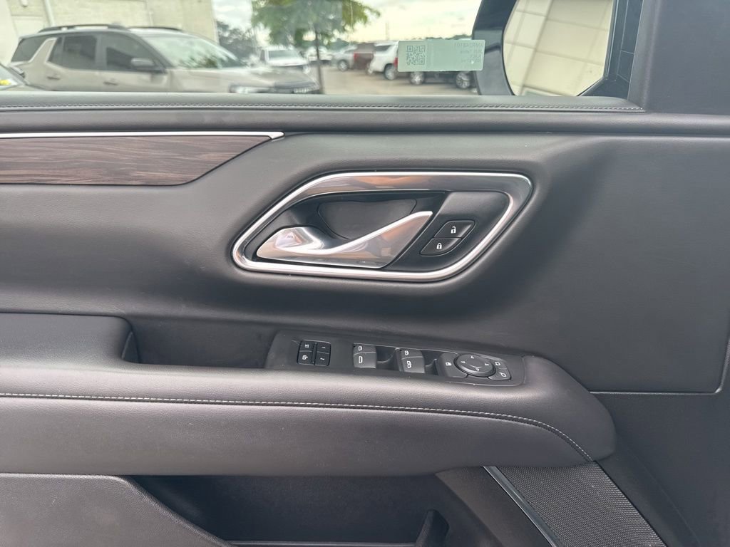 Used 2021 Chevrolet Tahoe LT AWD/4WD image 11