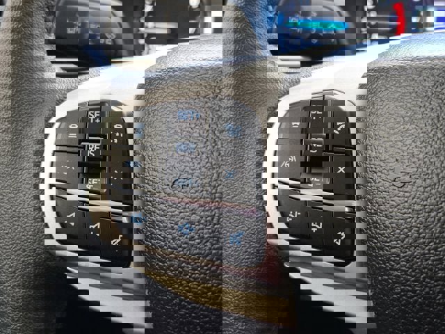 Used 2024 Ford Explorer XLT w/ Equipment Group 202A AWD/4WD image 33