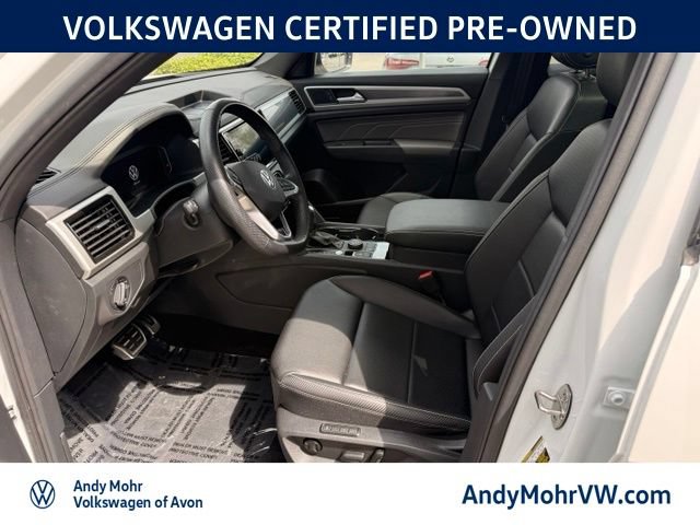 Used 2023 Volkswagen Atlas Cross Sport SEL R-Line AWD/4WD image 13