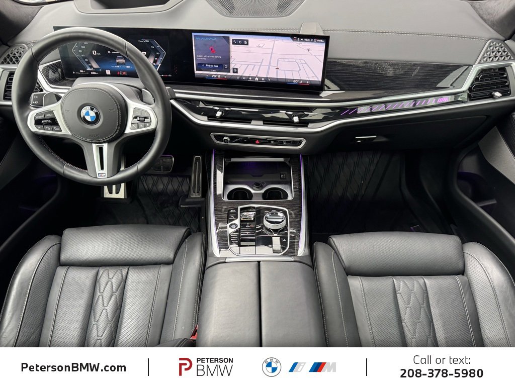 Used 2025 BMW X7 M60i image 13