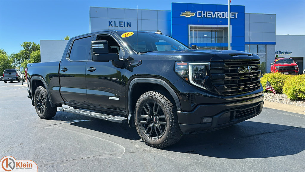 Used 2023 GMC Sierra 1500 Elevation w/ LPO, Elevation Black Package