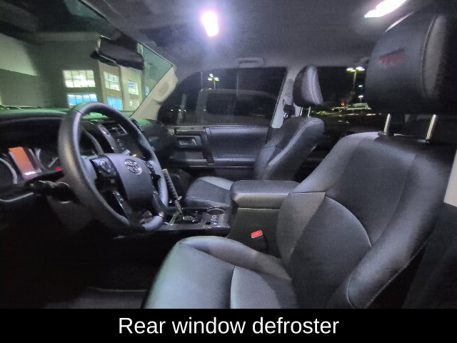 Used 2022 Toyota 4Runner TRD Off-Road Premium AWD/4WD image 10