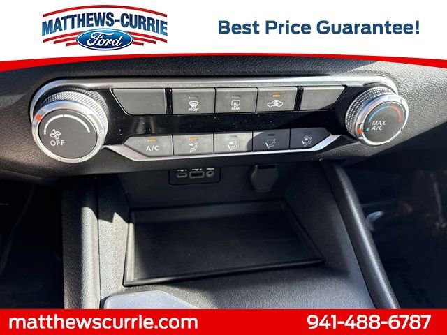 Used 2025 Nissan Altima 2.5 SV image 18