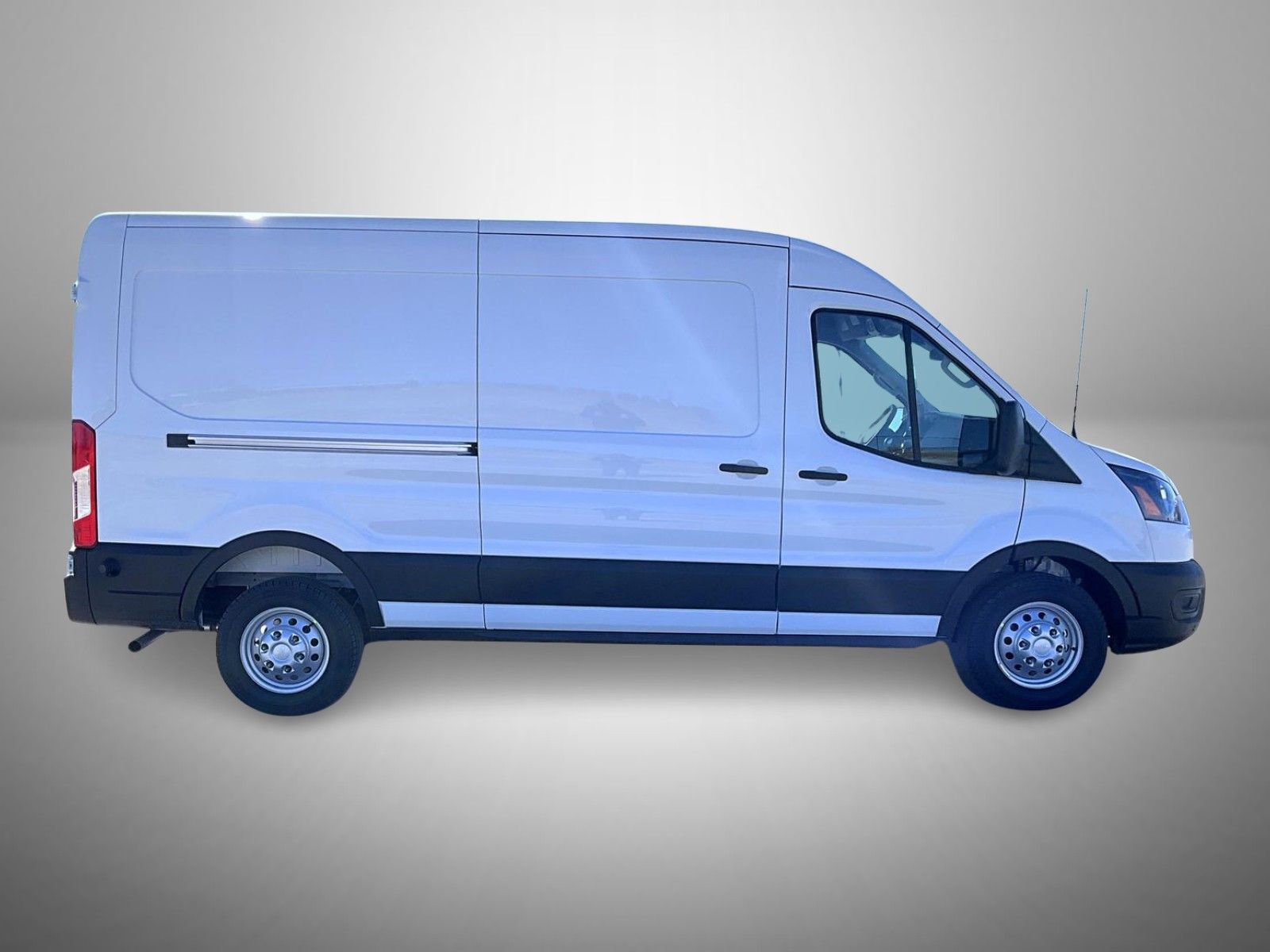 New 2026 Ford Transit 250 148 Medium Roof Extended AWD w/ Load Area Protection Package image 4