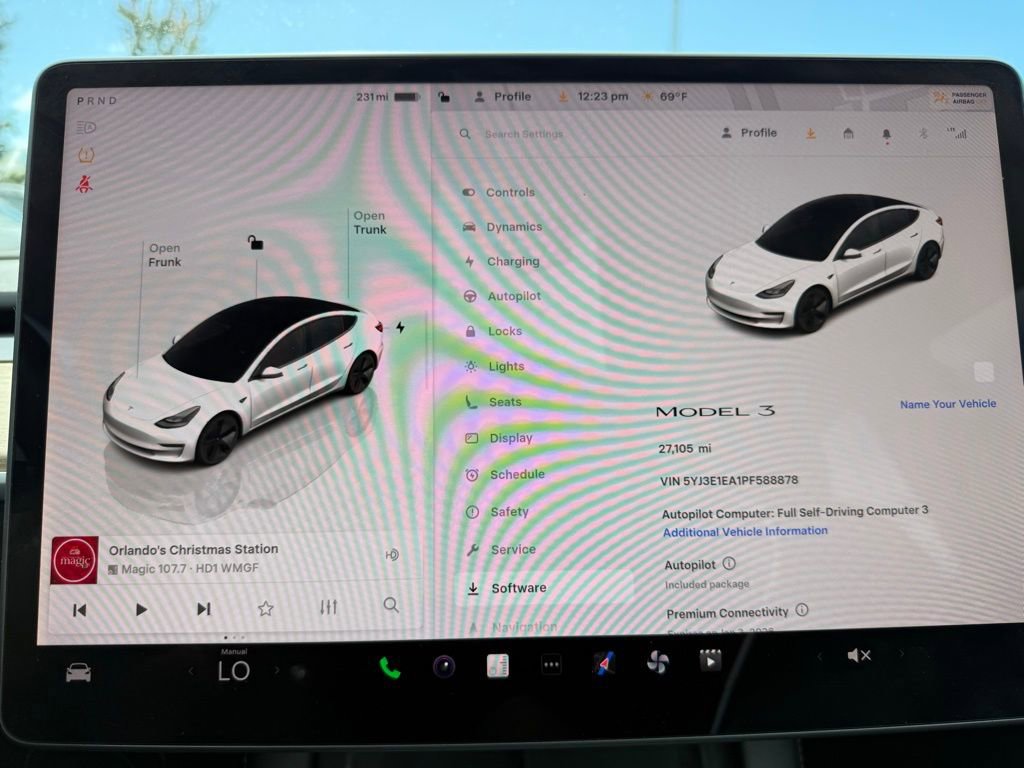 Used 2023 Tesla Model 3 Standard Range image 21