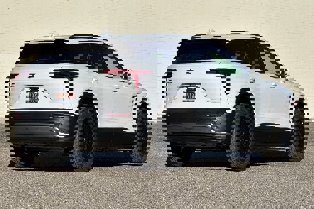 New 2026 Chevrolet Blazer EV LT image 4