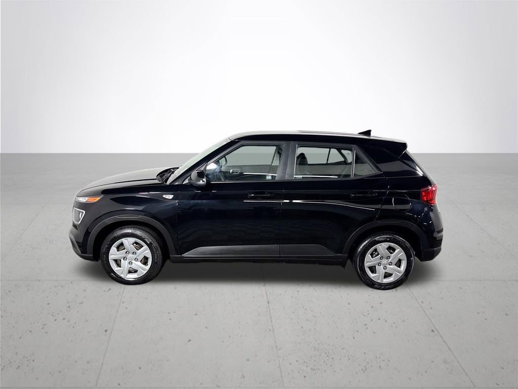 Used 2020 Hyundai Venue SE FWD image 9