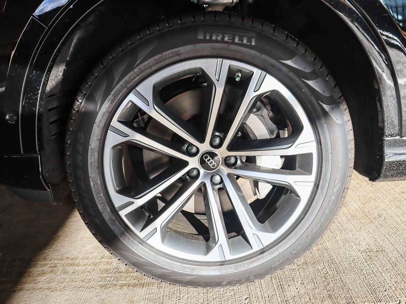 New 2026 Audi Q7 3.0T Premium AWD/4WD image 9