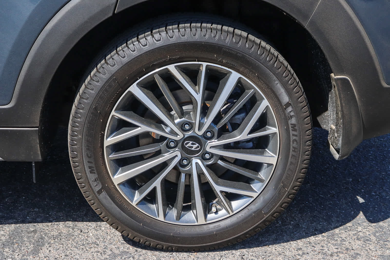 Used 2020 Hyundai Tucson Limited w/ Cargo Package image 12