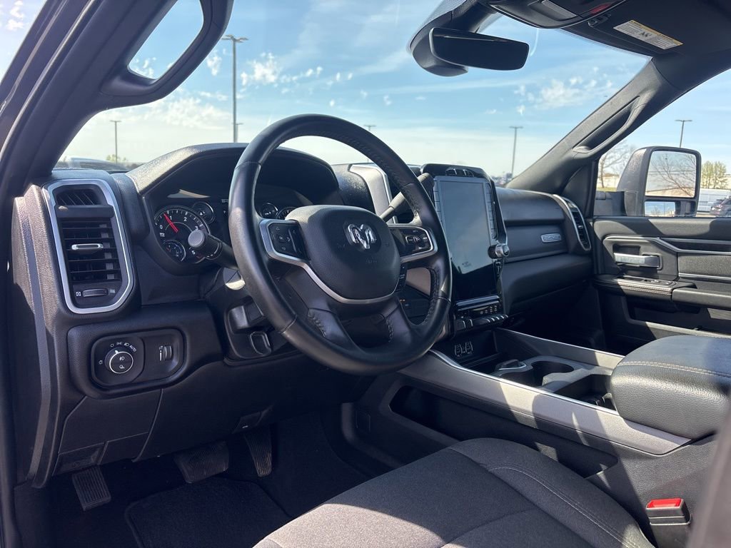 Used 2024 RAM 3500 Big Horn w/ Sport Appearance Package image 8