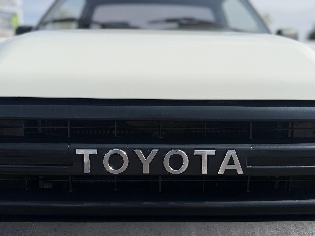 Used 1991 Toyota Pickup 2WD Regular Cab image 67