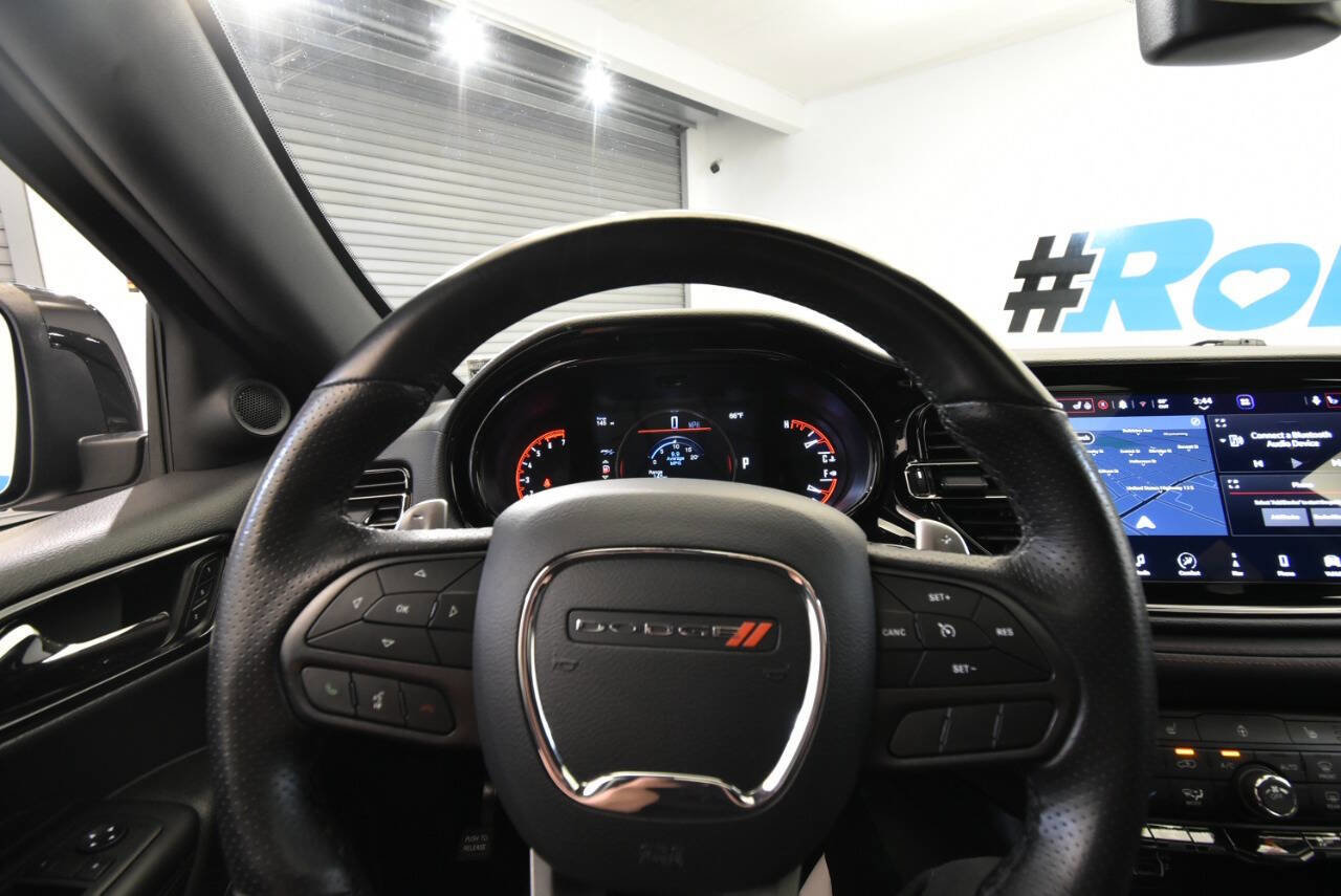Used 2022 Dodge Durango R/T w/ Blacktop Package image 27
