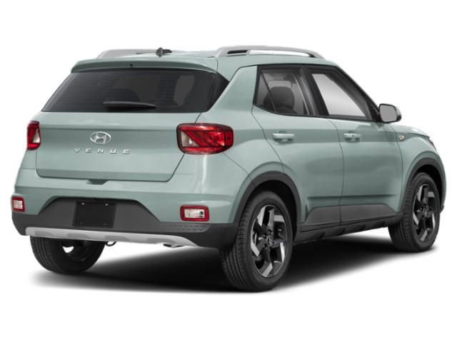 New 2026 Hyundai Venue SEL FWD image 3