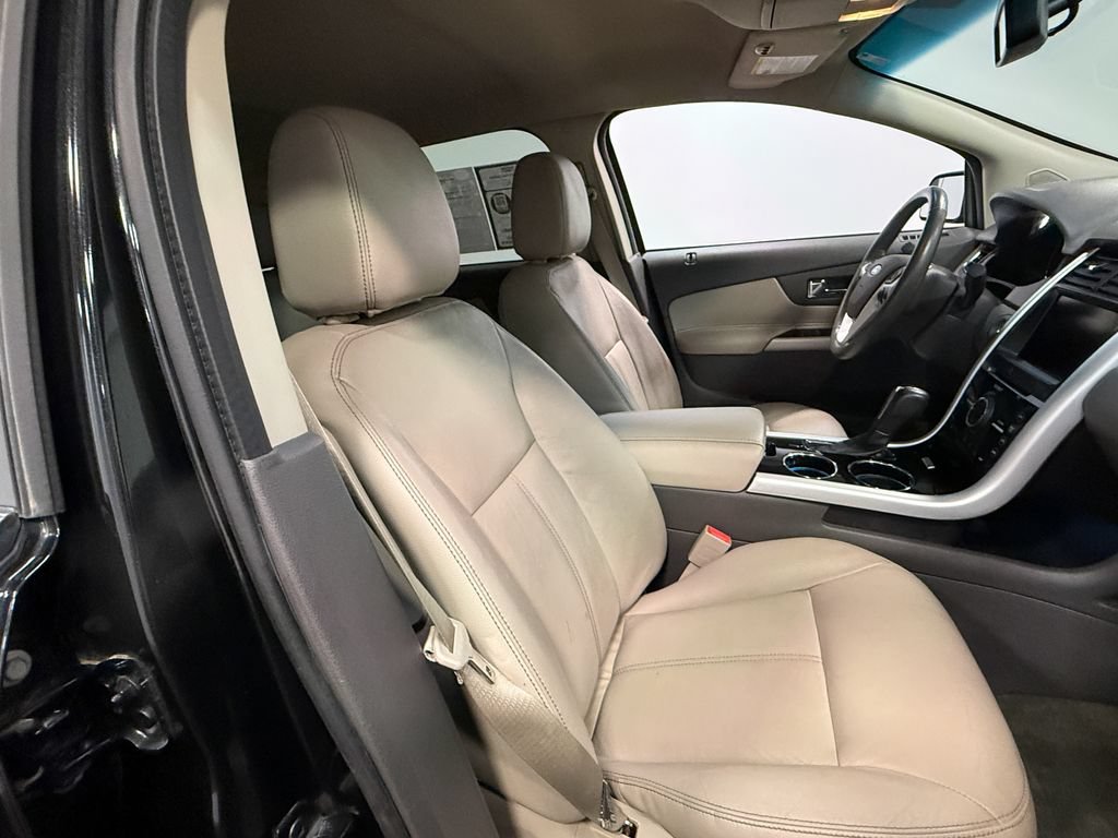 Used 2014 Ford Edge Limited FWD image 61