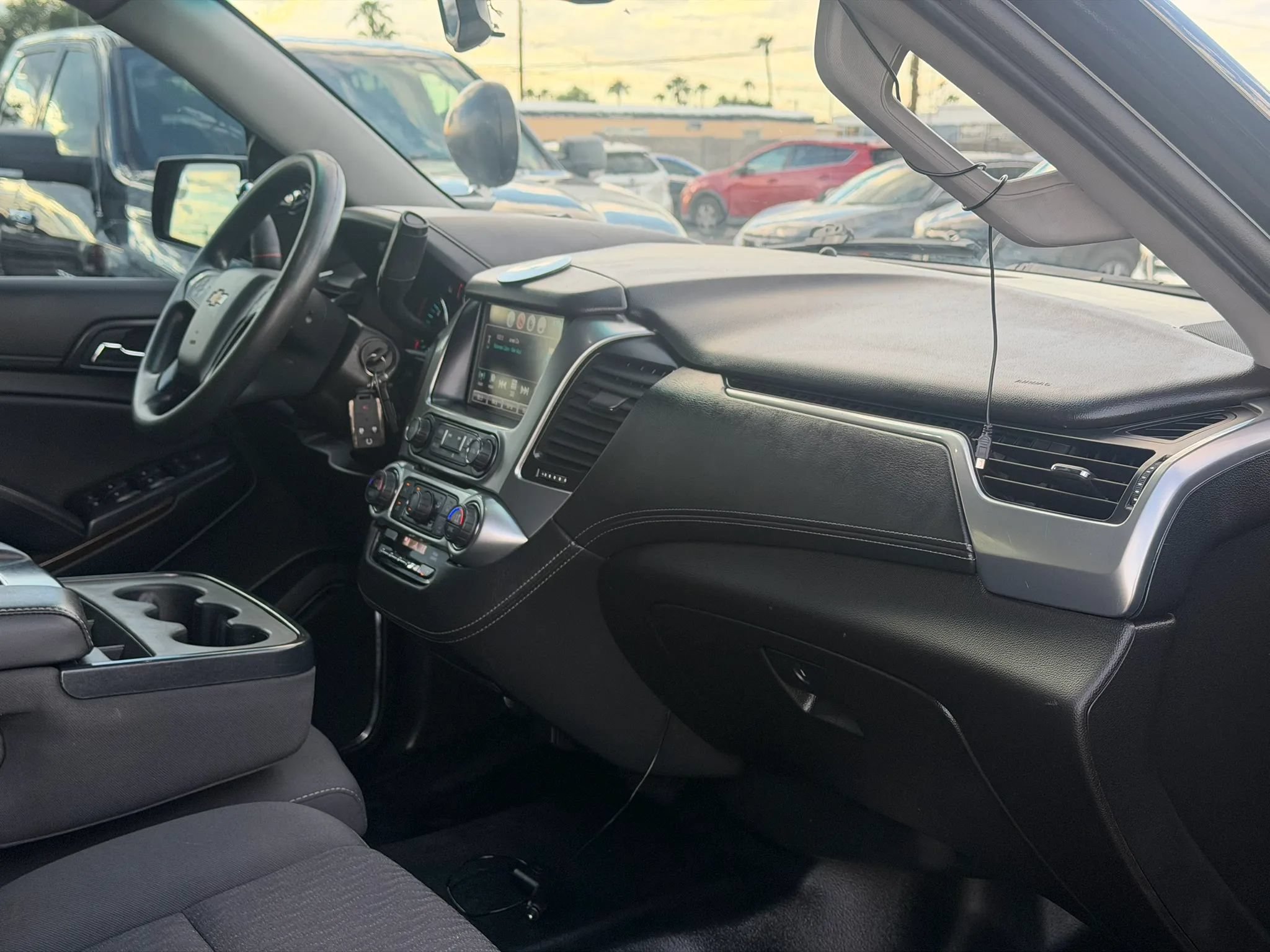 Used 2018 Chevrolet Tahoe 2WD image 30