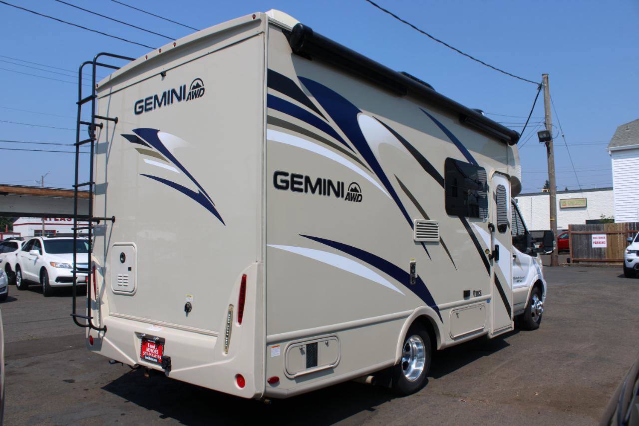 Used 2020 Ford Transit 350 138 Low Roof DRW AWD w/ Motorhome Prep Package image 5