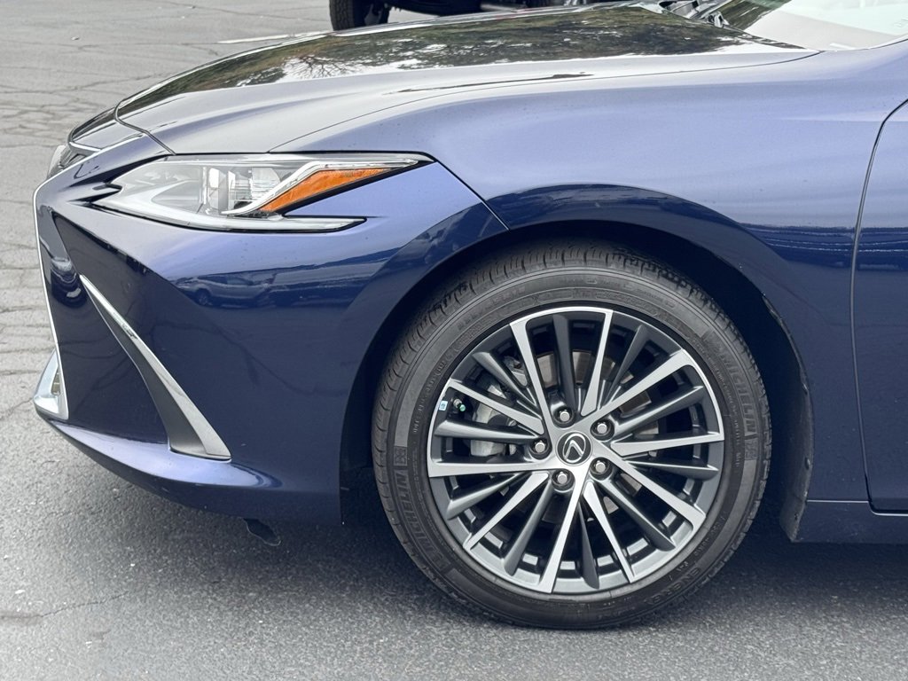 Used 2022 Lexus ES 350 w/ Premium Package image 39