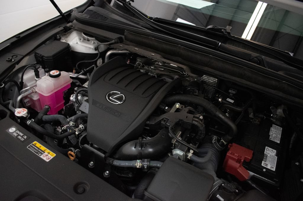 Used 2024 Lexus RX 350 Premium w/ Kick Sensor & Tow Package AWD/4WD image 10