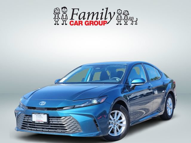 Used 2025 Toyota Camry LE w/ Convenience Package