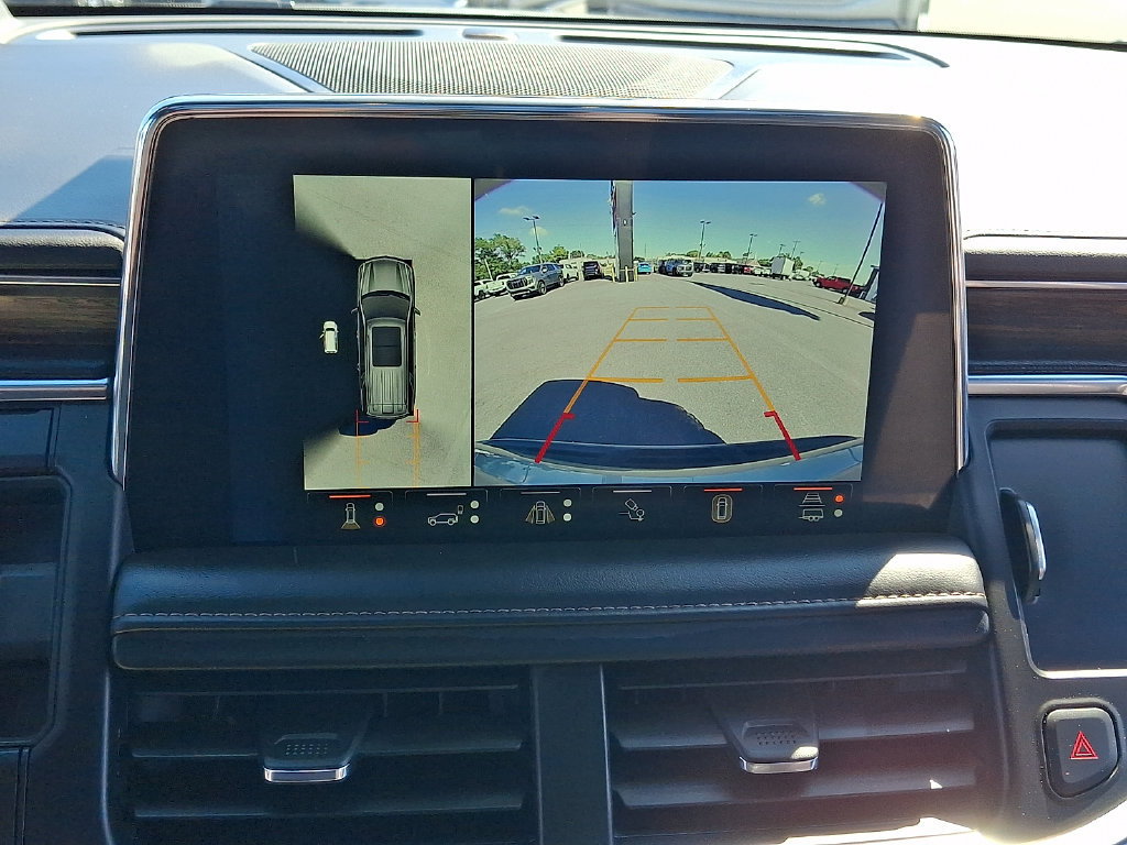 Used 2024 Chevrolet Tahoe High Country w/ Advanced Technology Package AWD/4WD image 22