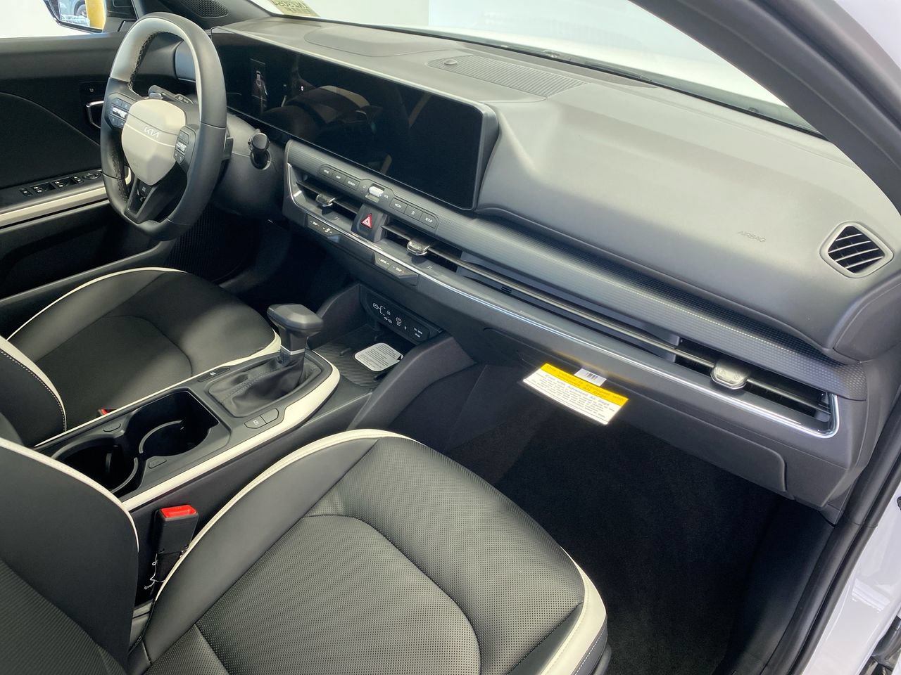 Certified 2026 Kia K4 GT-Line w/ GT-Line Sunroof Package FWD image 30
