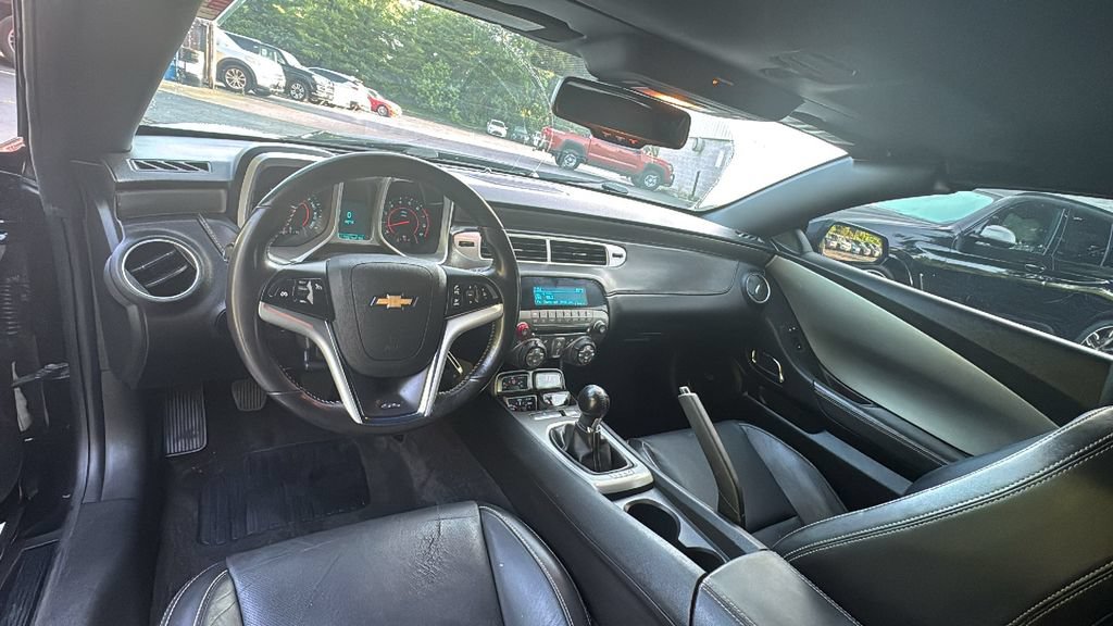 Used 2012 Chevrolet Camaro SS w/ RS Package RWD image 8